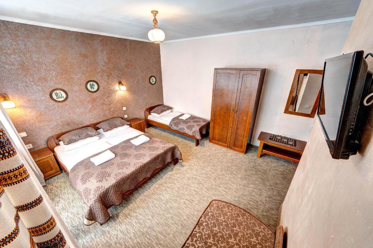 Hotel Gutsulia Буковель Экстерьер фото
