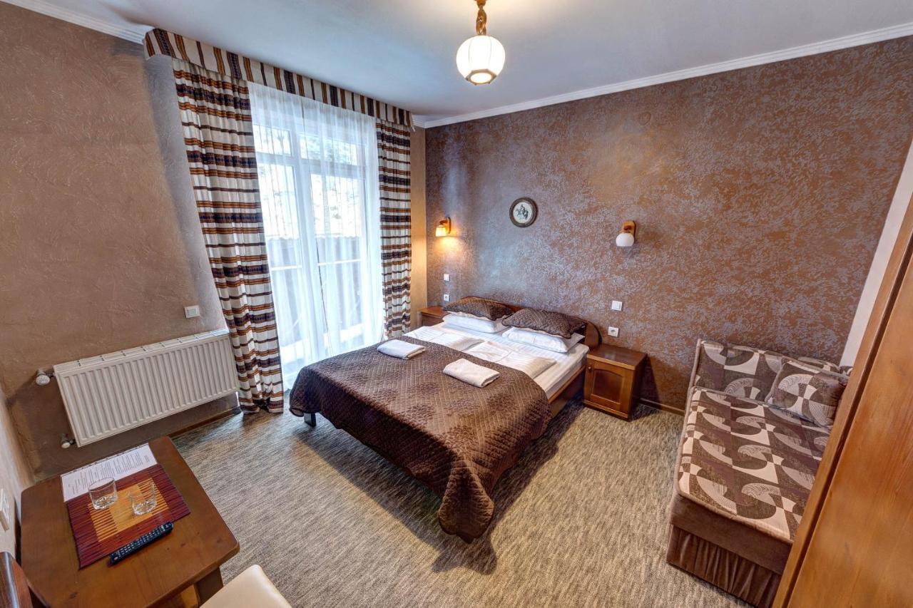 Hotel Gutsulia Буковель Экстерьер фото